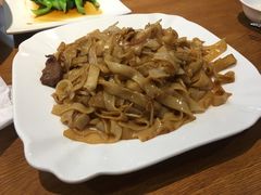 干炒牛河-小-周锦记广式餐厅