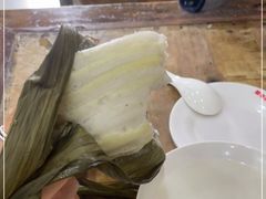 -丽华叶儿粑总汇