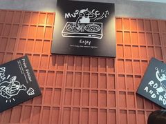 -必胜客(磁器口店)