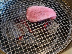 -铭牛烧肉·和牛海鲜自助(高新月牙湖店)