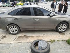 -三合租车