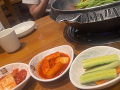 -喇喇排骨火锅·传统韩式脊骨汤(望京西园总店)