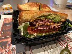 圣塔芭芭拉经典牛肉特堡-The Habit Burger Grill 哈比特汉堡(复兴soho店)