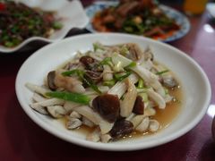 -邱二餐馆