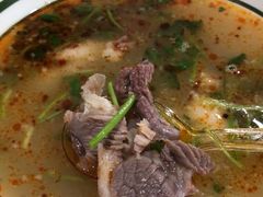 三中高皇招牌羊汤-三中高皇羊肉馆