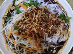 鸡丝凉米线-红豆园(文林街店)