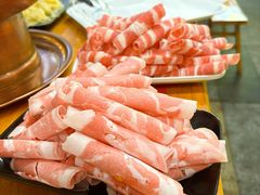-铭记烧烤制作社•吊炉乳鸽 延吉冷面