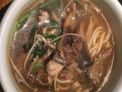 -萨拉伯尔(燕莎友谊商城店)
