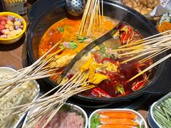 -签多多串串香火锅