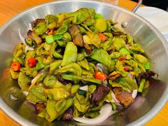 干锅脆莴笋-莲餐厅·湖北菜·潜江小龙虾店(愚园路店)