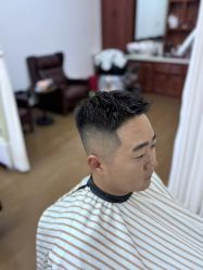 -尤司男士国潮理发馆