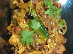 -拿渡麻辣香锅(银泰创意城店)