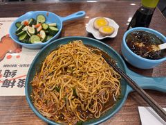 -何必是家面馆 HB noodles&coffee