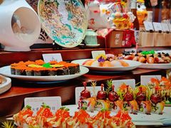 -雍容荟帝王蟹活龙虾展台自助(IFS黑金店)
