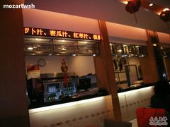 里面柜台-露西亚咖啡西餐厅(哈尔滨俄侨纪念馆店)