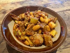 -有红鸡毛店·砂锅菜(抚琴夜市店)
