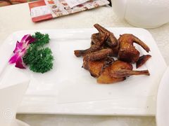 烤乳鸽-顺德人家食府(黄金广场店)