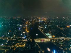 -广州塔卢特斯法国旋转餐厅