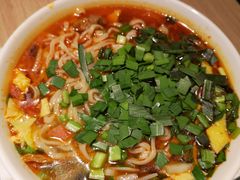 西付岐山臊子面-白起肉夹馍