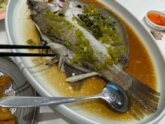 -万龙洲海鲜(大兴绿地缤纷城店)