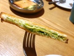 咖椰吐司-HELLO 27 意面·沙拉·帕尼尼