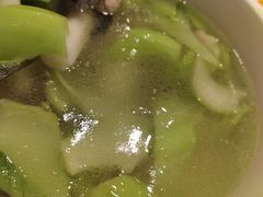 -品悦酒店(三林古镇店)
