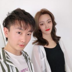 -洛施奇烫发染发沙龙