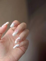 -AKIRA 安久日式美甲美睫