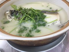 -横山鱼头馆(张横路店)