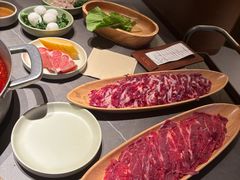 -左庭右院鲜牛肉火锅(浦江欢乐颂店)