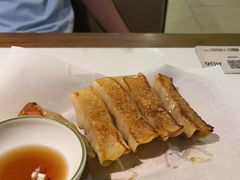 两头乌脆皮锅贴-春家·非遗手工小吃(徐汇万科广场店)