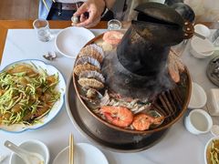 -一口猪海鲜浑锅·东北家常菜