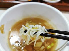 -乡党臊子面(丰庆公园店)