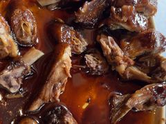 -八府香鸭·啫啫煲(华山路店)