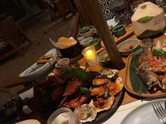 -三亚艾迪逊酒店·海滩烧烤 BARBACOA·现场乐队·浪漫晚餐·烧烤海鲜