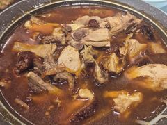 -九锅一堂酸菜鱼(新南凯德直营店)