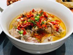 剁辣椒蒸排骨-海鲜e族(马王堆店)