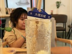 -唐咖精品咖啡(大理古城手冲店)