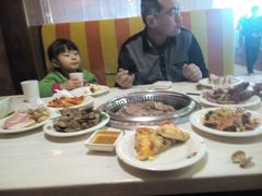 -北京汉丽轩海鲜烤肉自助火锅一体(中百店)