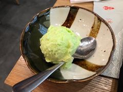 哈密瓜冰激淋-八间(合生汇店)