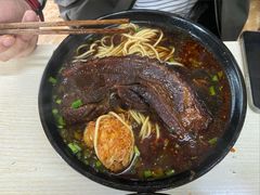 -小龙大肉面馆