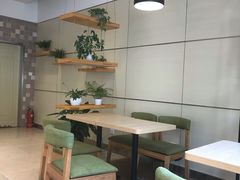 -好利来(国际能源店)