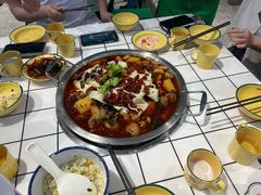 -晓彭肥肠鸡·泡椒鸡火锅(水木天地店)