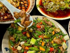 -醉八仙热酒馆(渝中店)