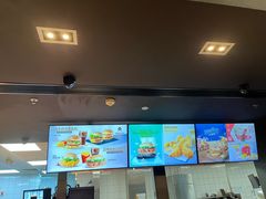 -麦当劳(新王府井店)