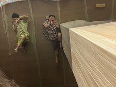 -涨巢·潮玩水疗局