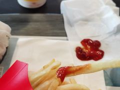 -麦当劳(政通路店)