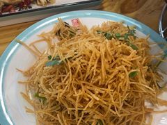 -百味地锅鸡(铜山路店)