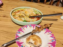 -禾田烤包子·新疆菜(人民电影院店)