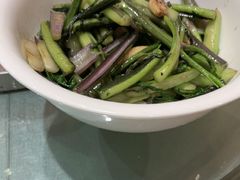 -辛香味烧鱼馆·非遗技艺·排骨红烧肉(光谷医药园店)
